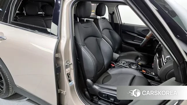 Mini Cooper Clubman 2021 Песочный из Кореи, фото 3