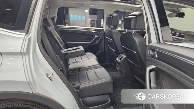 Volkswagen Tiguan Allspace 2018 Белый из Кореи, фото 3