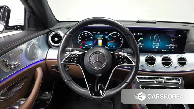 Mercedes-Benz E-Class W213 2021 Белый из Кореи, фото 3