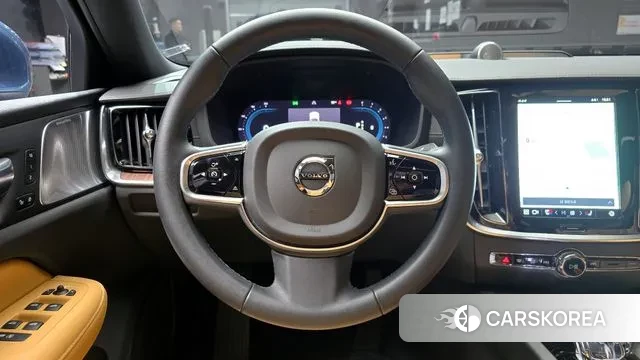 Volvo S60 3rd generation 2023 Синий из Кореи, фото 3