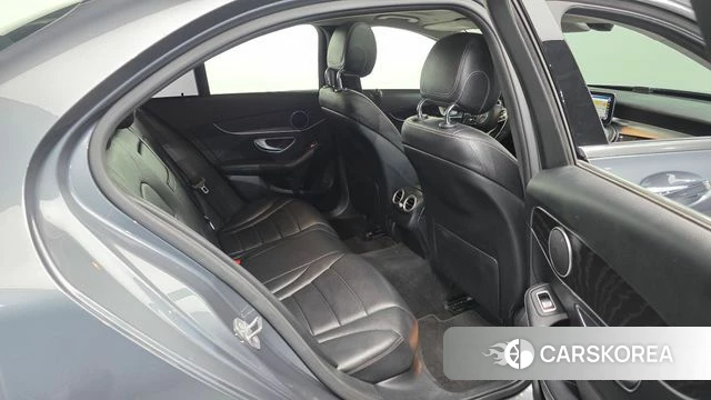Mercedes-Benz C-Class W205 2018 Серый из Кореи, фото 3
