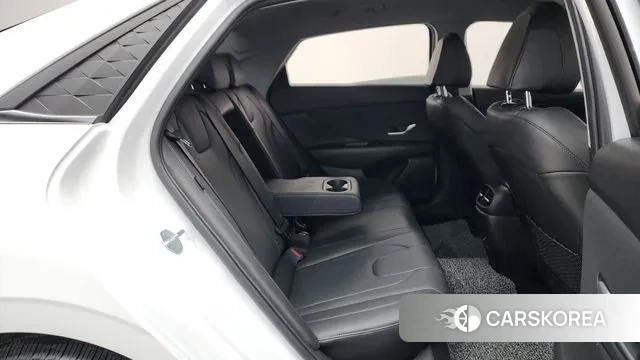 Hyundai The New Avante (CN7) 2024 Белый из Кореи, фото 3