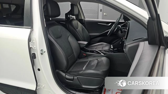 Kia Di Ol Nu Niro 2022 Белый из Кореи, фото 3