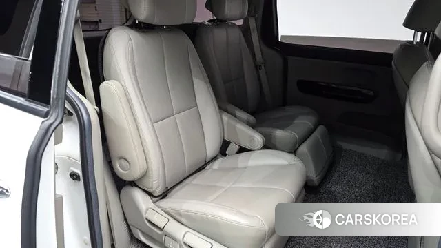 Kia The New Carnival 2019 Белый из Кореи, фото 3