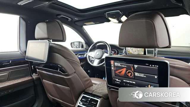 BMW 7 Series (G11) 2019 Черный из Кореи, фото 3