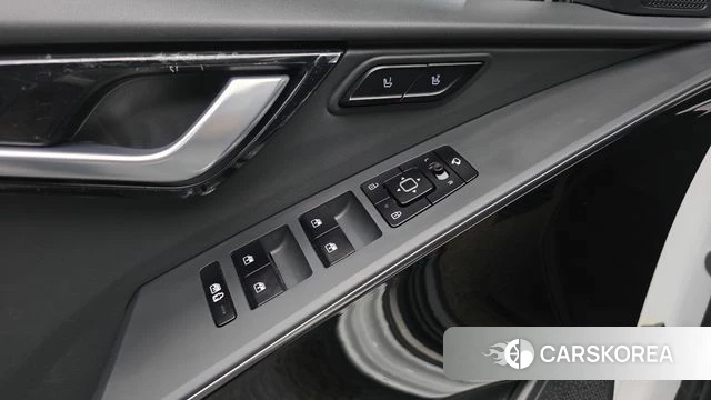 Kia Di Ol Nu Niro 2022 Белый из Кореи, фото 3