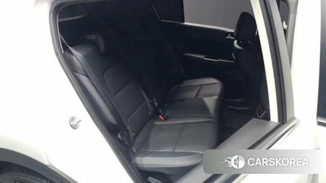 Kia Sportage 4th Generation 2018 Белый из Кореи, фото 3