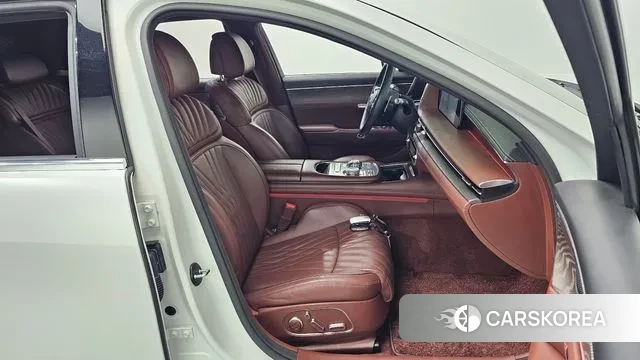 Genesis G90 (RS4) 2022 Белый из Кореи, фото 3