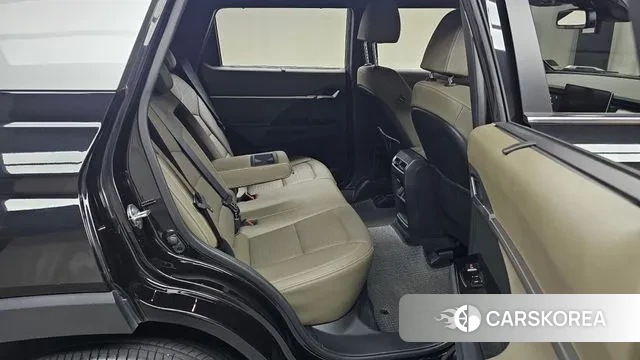 Ssangyong Torres 2023 Черный из Кореи, фото 3