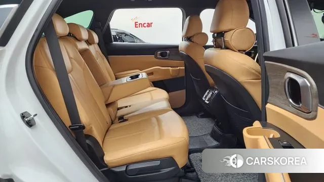 Kia Sorento 4th Generation 2023 Белый из Кореи, фото 3