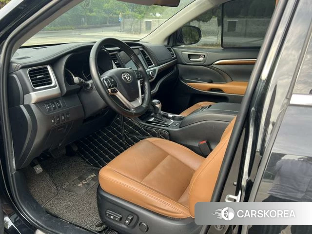 Toyota Highlander 2021 Черный из Китая, фото 3