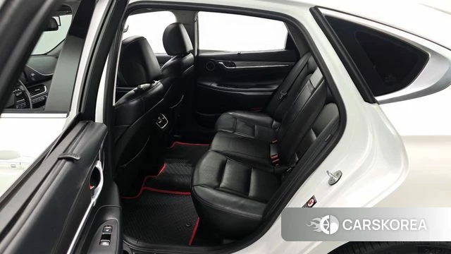 Hyundai Grandeur IG 2018 Белый из Кореи, фото 3