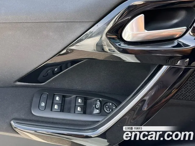 Peugeot 208 id 2840131 из Кореи 3