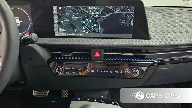 Kia EV6 2021 Жемчужный цвет из Кореи, фото 3