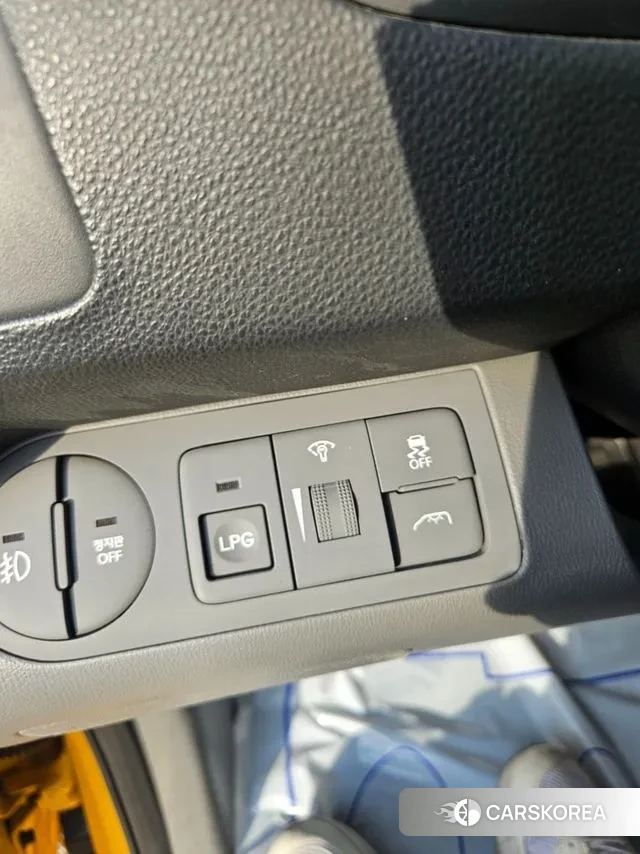 Hyundai The New Grand Starex 2018 Желтый из Кореи, фото 3