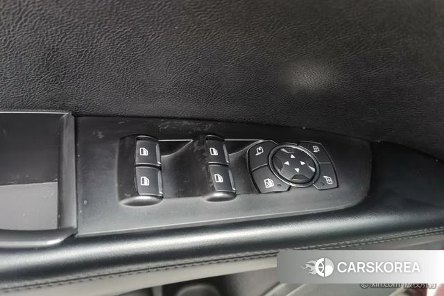 Lincoln Navigator (import) 2020 Красный из Китая, фото 3