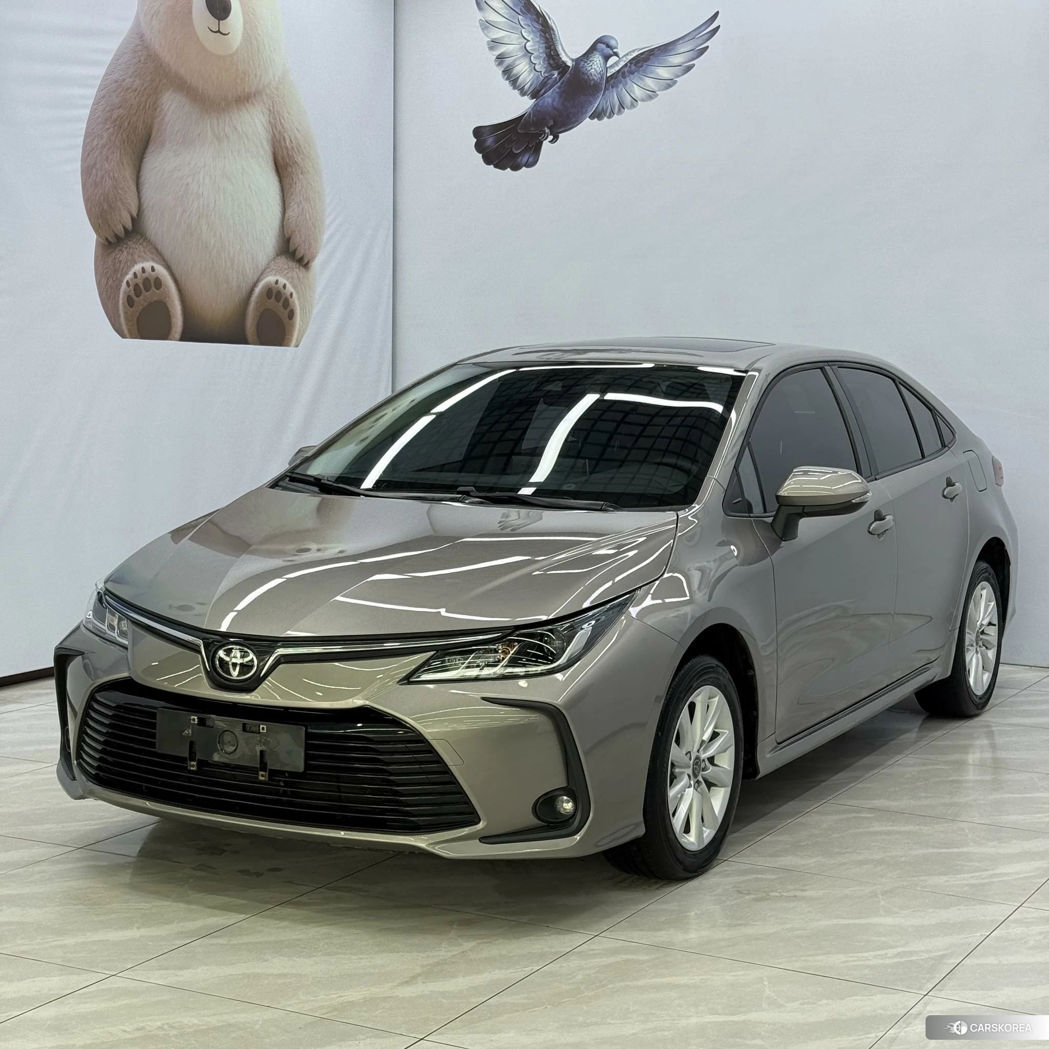 Toyota Corolla 2023 Шампань из Китая, фото 3