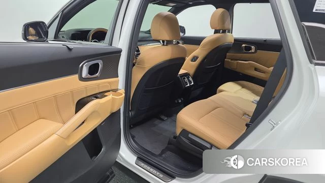 Kia Sorento 4th Generation 2023 Белый из Кореи, фото 3