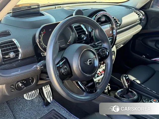 Mini Cooper S Clubman 2021 Красный из Кореи, фото 3