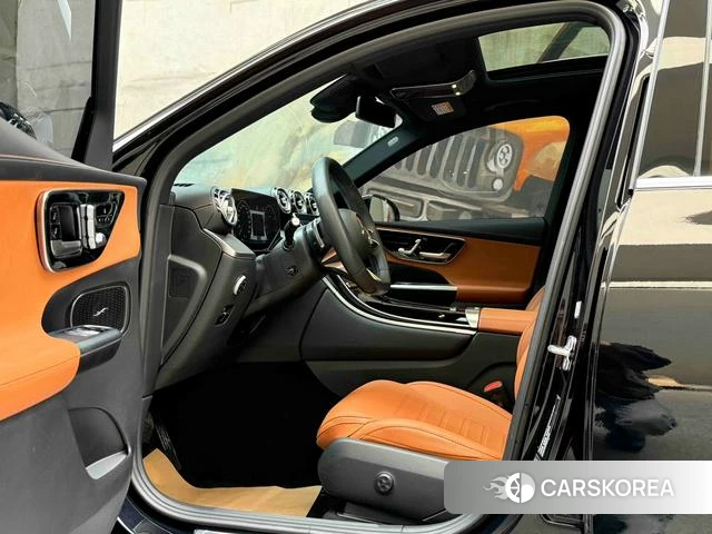 Mercedes-Benz GLC 2023 Черный из Китая, фото 3