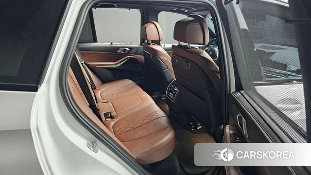 BMW X5 (G05) 2023 Белый из Кореи, фото 3