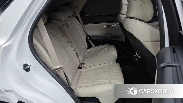 Genesis GV70 2022 Белый из Кореи, фото 3