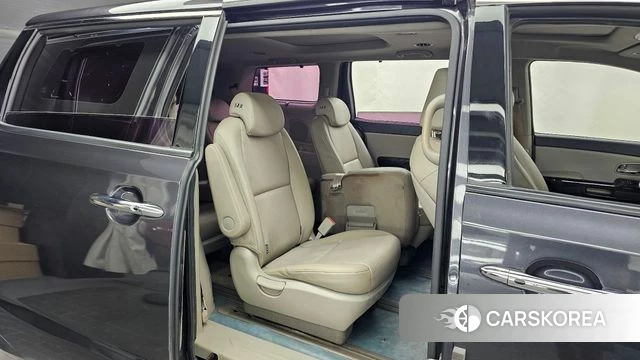 Kia The New Carnival 2018 Серый из Кореи, фото 3