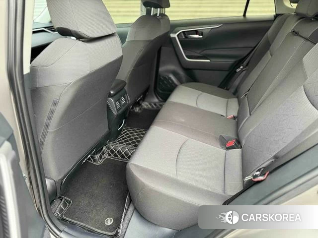 Toyota RAV4 Rongfang 2024 Серебристо-серый из Китая, фото 3
