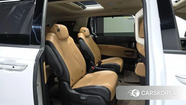 Kia Carnival 4th generation 2021 Белый из Кореи, фото 3