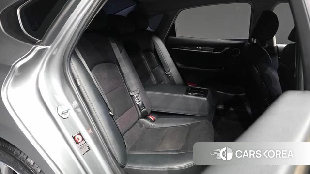 Hyundai Grandeur IG 2018 Серебристо-серый из Кореи, фото 3