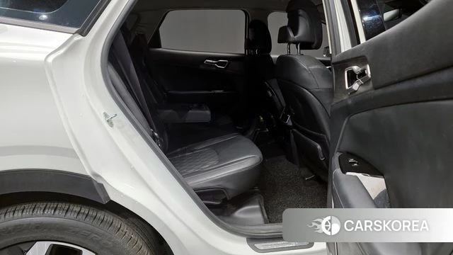 Kia Sportage 5th Generation 2021 Белый из Кореи, фото 3