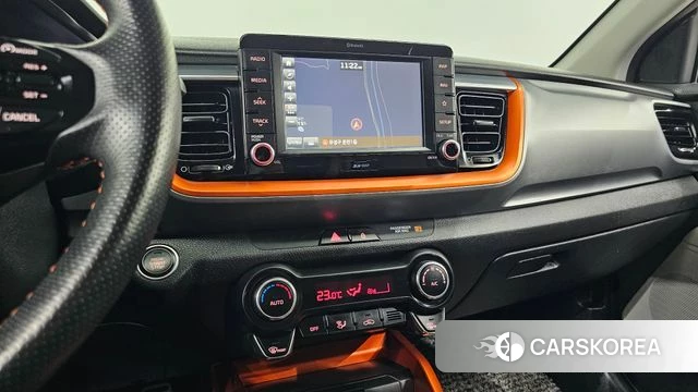 Kia Stonic 2018 Серый из Кореи, фото 3