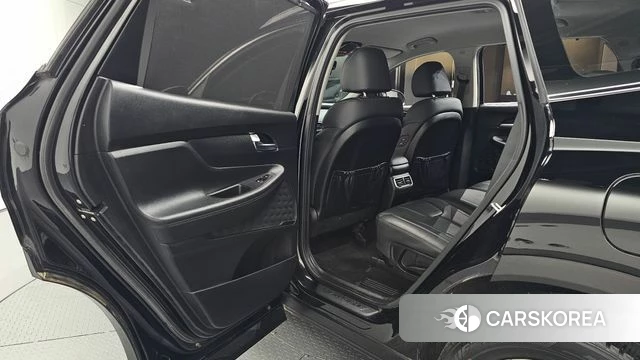 Hyundai The New Santa Fe 2021 Черный из Кореи, фото 3