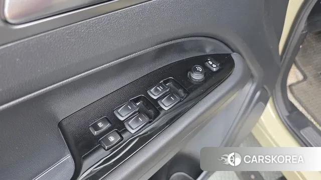 Ssangyong The New Rexton Sport 2024 Жемчужный цвет из Кореи, фото 3