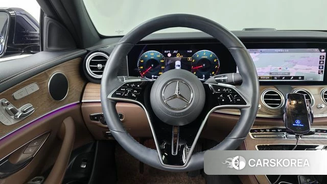 Mercedes-Benz E-Class W213 2021 Синий из Кореи, фото 3