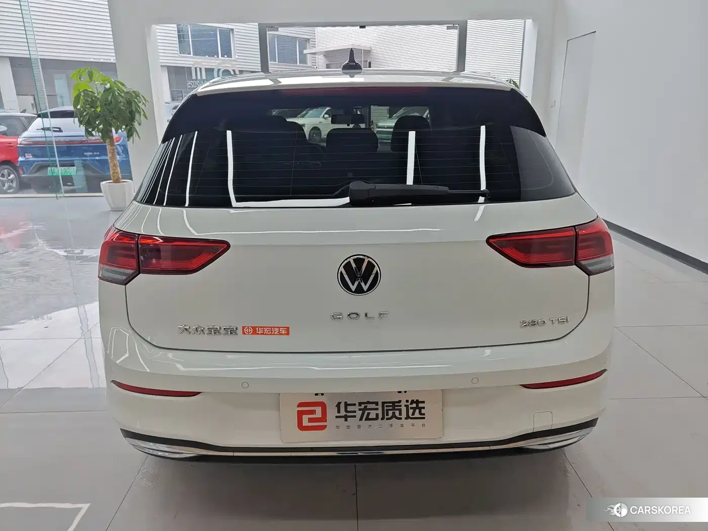 Volkswagen Golf 2021 Белый из Китая, фото 3