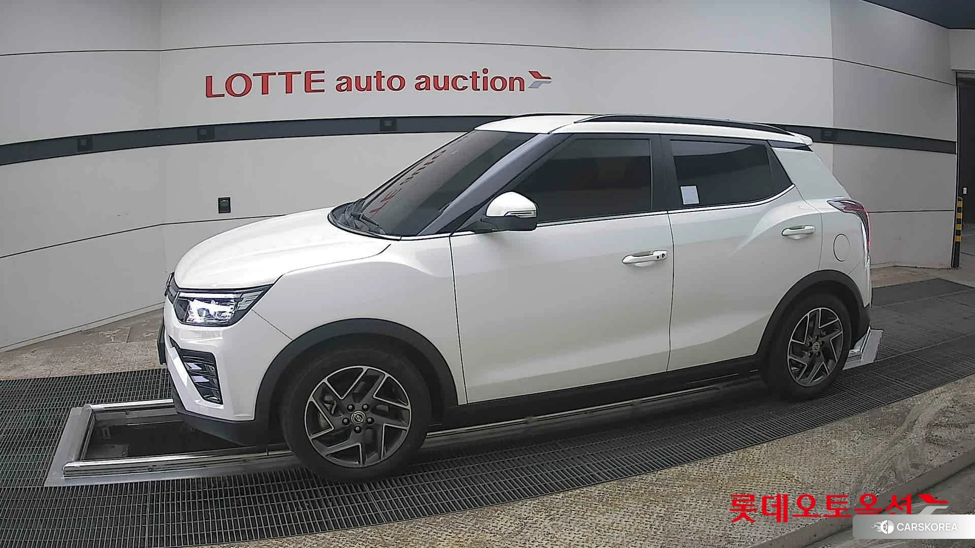 SsangYong Tivoli 2022 Grand White из Кореи, фото 3