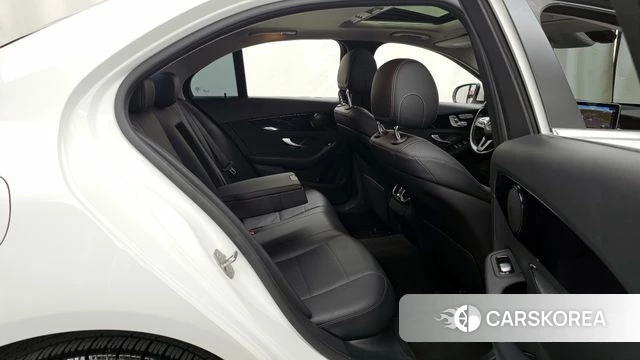 Mercedes-Benz C-Class W205 2020 Белый из Кореи, фото 3