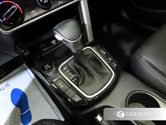 Kia Seltos 2022 Белый из Кореи, фото 3