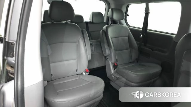 Hyundai The New Grand Starex 2020 Серебристо-серый из Кореи, фото 3