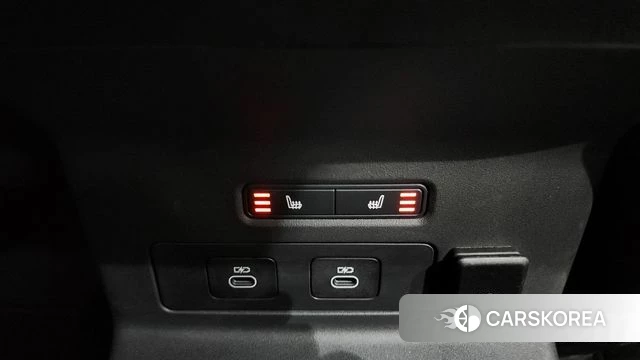 Land Rover Range Rover Velar 2024 Белый из Кореи, фото 3
