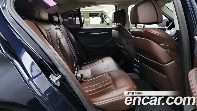 BMW 5 Series (G30) id 2435756 из Кореи 3