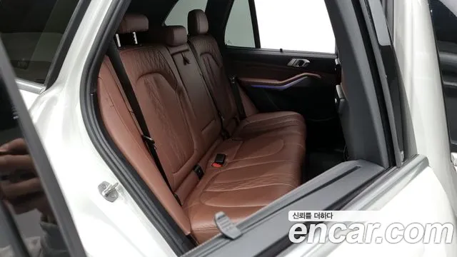 BMW X5 (G05) id 2674861 из Кореи 3