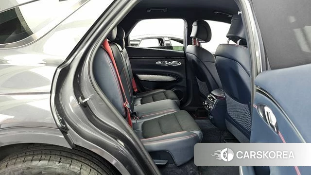 Genesis GV70 2022 Серый из Кореи, фото 3