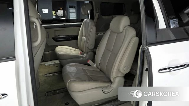 Kia The New Carnival 2019 Белый из Кореи, фото 3