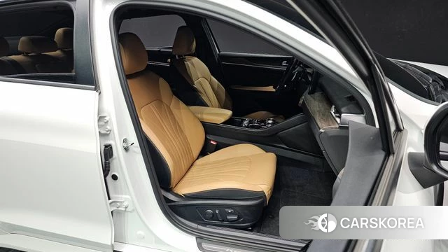 Kia K5 3rd generation 2021 Белый из Кореи, фото 3