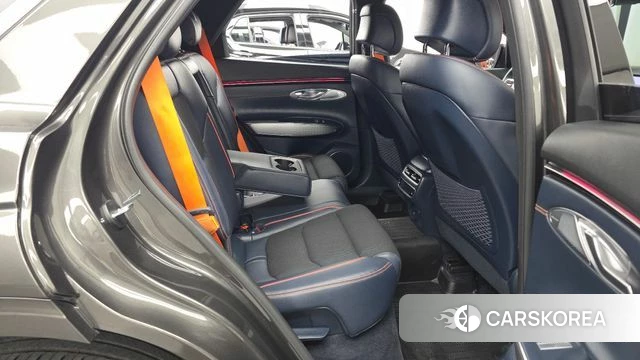 Genesis GV70 2024 Серый из Кореи, фото 3