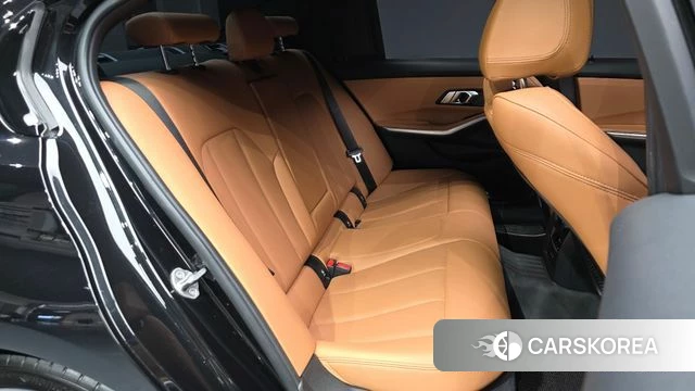 BMW 3 Series (G20) 2022 Черный из Кореи, фото 3