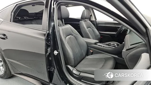 Hyundai Sonata (DN8) 2022 Черный из Кореи, фото 3