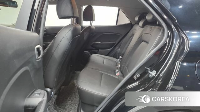 Hyundai Venue 2023 Черный из Кореи, фото 3